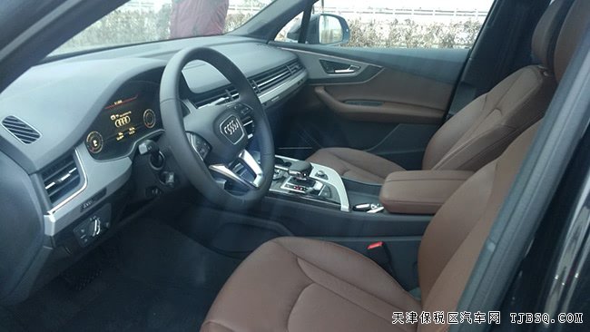 平行進(jìn)口車19款奧迪Q7加規(guī)版 環(huán)影/20輪/BOSE現(xiàn)車66.9萬