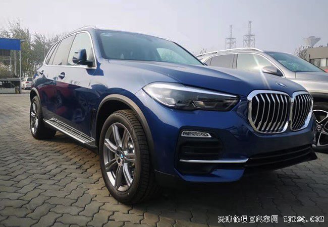 2020款寶馬X5墨西哥版 19輪/全景天窗/哈曼現(xiàn)車67.5萬