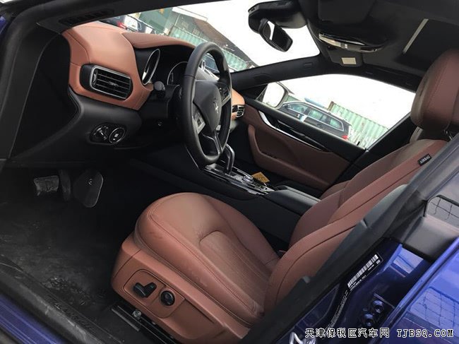 2019款瑪莎拉蒂levante美規(guī)版 腳感電尾門/全景現(xiàn)車73萬