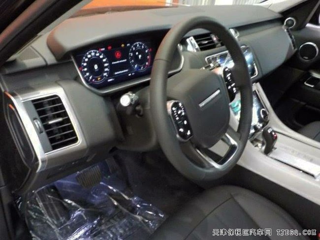 2019款路虎攬勝運動汽油版 20輪/全景天窗現(xiàn)車82萬鉅惠