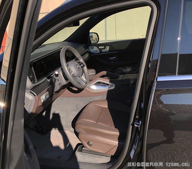 2020款奔馳GLE350加規(guī)版 7座/科技包/豪華包現(xiàn)車73萬購