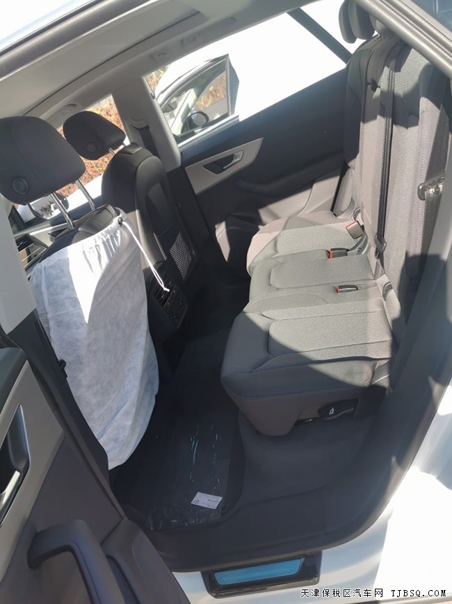 2019款奧迪Q8中東版 19輪/LED大燈/全景現(xiàn)車69萬優(yōu)惠購