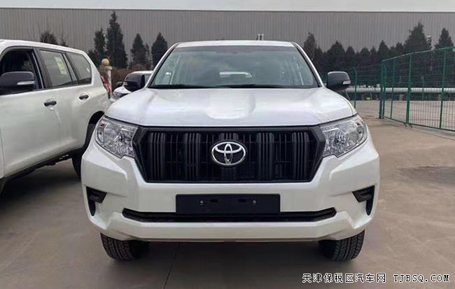 2019款豐田霸道2.8T中東版 9氣囊/17輪/底掛現(xiàn)車54.8萬(wàn)