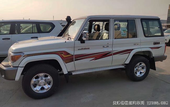 平行進口車20款豐田酷路澤LC76中東版 復(fù)古SUV現(xiàn)車60萬