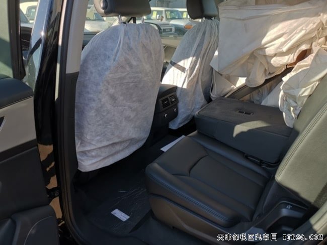 平行進口車19款奧迪Q7加規(guī)版 18輪/真皮/全景現(xiàn)車53.5萬