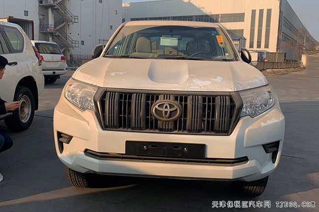 2020款豐田普拉多2700中東版 7座SUV現(xiàn)車勁惠酬賓