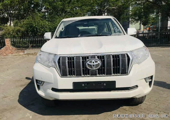 2020款豐田霸道4000中東版 18輪/前后電眼/后掛現(xiàn)車(chē)55萬(wàn)