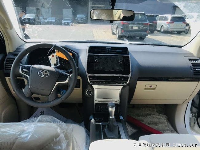2020款豐田霸道4000中東版 18輪/前后電眼/后掛現(xiàn)車(chē)55萬(wàn)