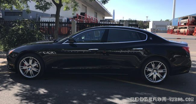 2019款瑪莎拉蒂總裁加規(guī)版 20輪/天窗/電吸門現(xiàn)車121萬