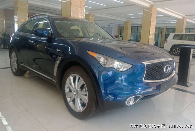 2019款英菲尼迪QX70中東版 環(huán)影/BOSE音響/20輪現車42萬