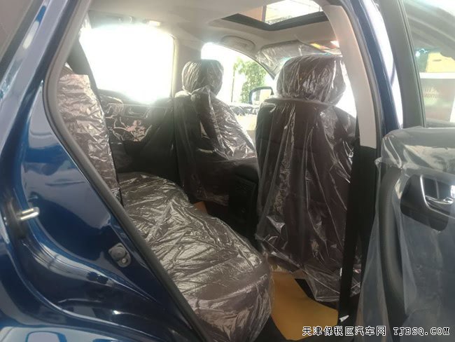2019款英菲尼迪QX70中東版 環(huán)影/BOSE音響/20輪現車42萬