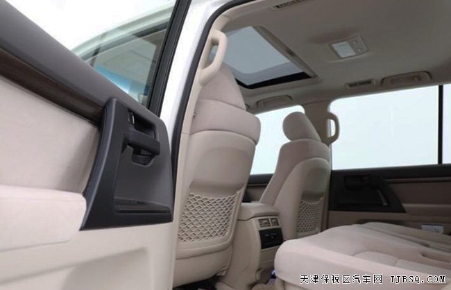 2020款豐田酷路澤4500中東版 7座/8氣囊/KDSS現(xiàn)車110萬