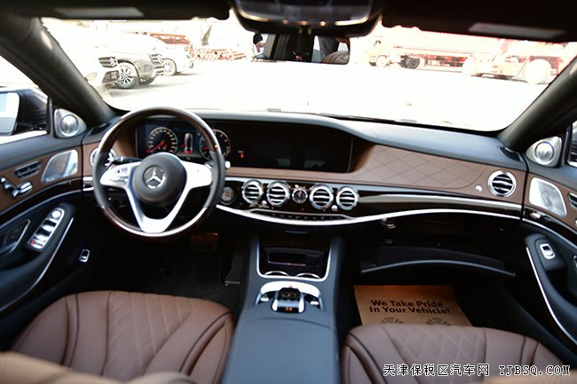 2019款奔馳邁巴赫S560加規(guī)版 港口現(xiàn)車樂享極致