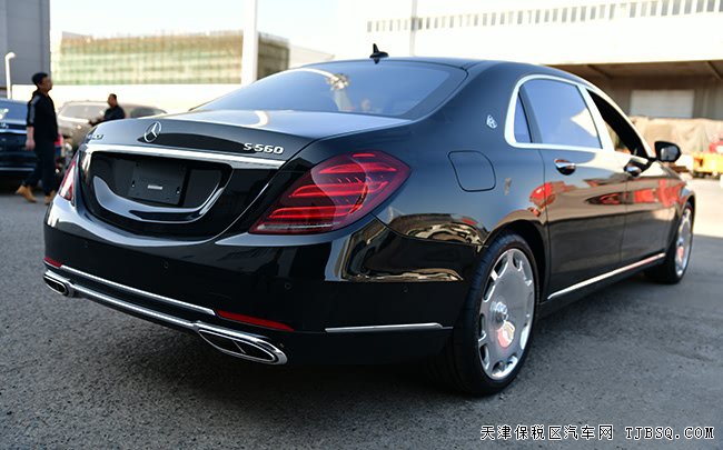 2019款奔馳邁巴赫S560加規(guī)版 港口現(xiàn)車樂享極致