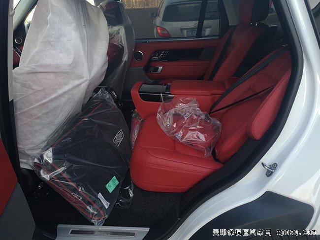 2020款路虎攬勝柴油創(chuàng)世加長版 300PB/創(chuàng)世包現(xiàn)車140萬