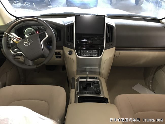 2019款豐田酷路澤4500中東版 柴油版現(xiàn)車鉅惠來襲
