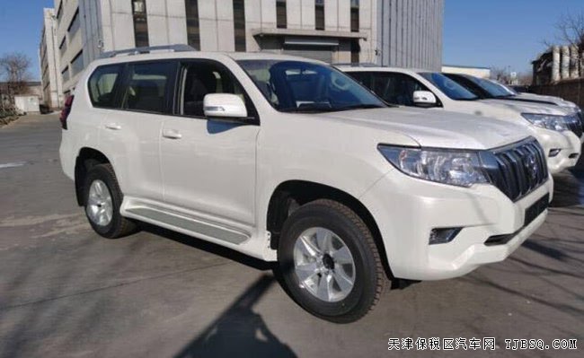 2020款豐田霸道3000中東版 17輪/天窗/后掛備胎現(xiàn)車56萬