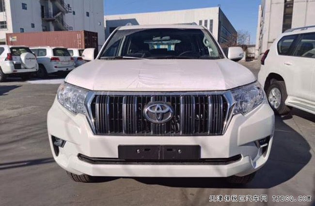 2020款豐田霸道3000中東版 17輪/天窗/后掛備胎現(xiàn)車56萬