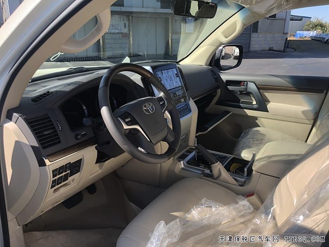 2019款豐田酷路澤4600中東版 陸巡V8現(xiàn)車(chē)勁惠酬賓