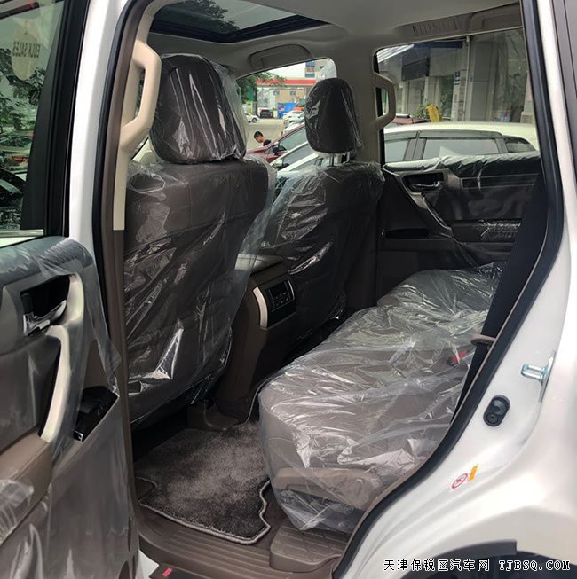 2019款雷克薩斯GX460中東版 KDSS/底升/18輪現(xiàn)車82萬購