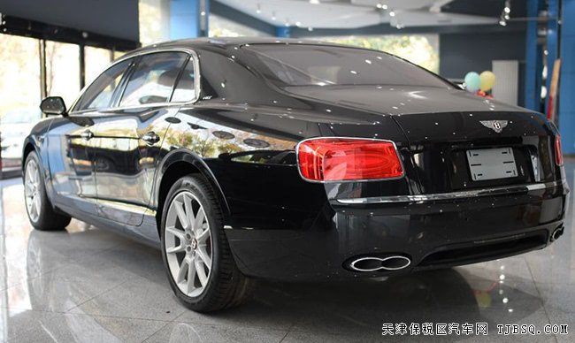 平行進(jìn)口18款賓利飛馳V8S 20輪/舒適包/天窗現(xiàn)車(chē)230萬(wàn)