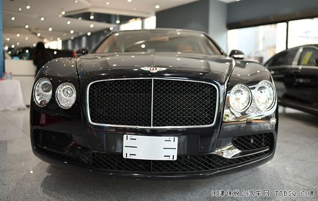 平行進(jìn)口18款賓利飛馳V8S 20輪/舒適包/天窗現(xiàn)車(chē)230萬(wàn)