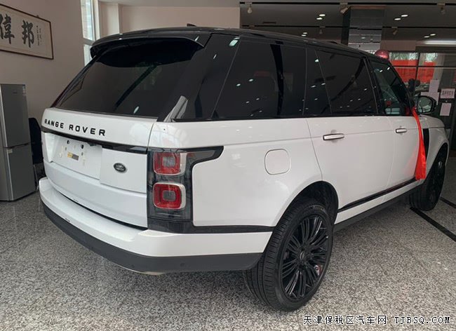 20款路虎攬勝3.0T創(chuàng)世加長(zhǎng)版 22輪/撞頂/300PD現(xiàn)車148萬(wàn)