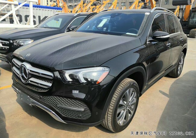 20款奔馳GLE350美規(guī)版 環(huán)影/DP1豪華包/全景現(xiàn)車(chē)66.5萬(wàn)