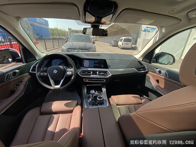 2020款寶馬X5墨西哥版 3.0T現(xiàn)車熱賣絢麗來(lái)襲
