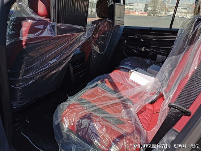 19款雷克薩斯LX570限量版 黑色外觀套件/21輪現(xiàn)車162萬