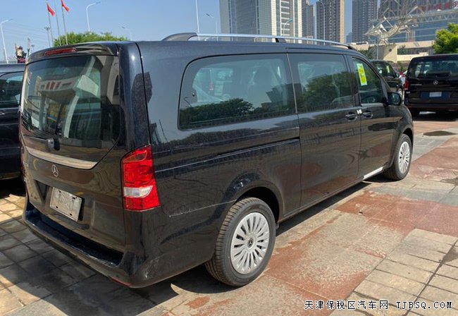 2020款奔馳V250中東版 雙電動(dòng)門/17輪/三區(qū)空調(diào)現(xiàn)車46萬(wàn)