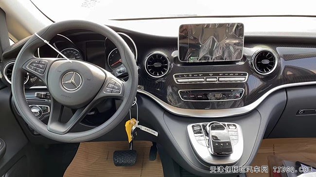 20款奔馳V250中東版 17輪/雙電動(dòng)門/電尾門現(xiàn)車52.5萬(wàn)