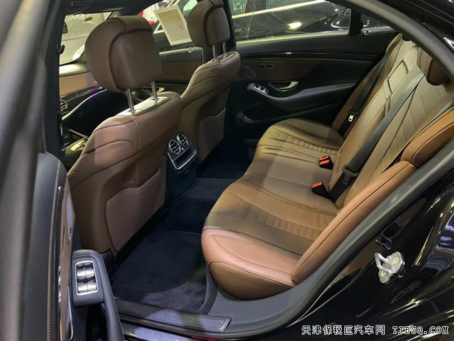 2019款奔馳S560加規(guī)版 豪華包/智駕包/運(yùn)動(dòng)包現(xiàn)車145萬