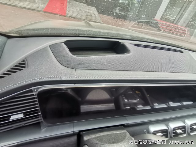 新款奔馳GLE350加版高配 港口現(xiàn)車國六全國上牌特惠價(jià)