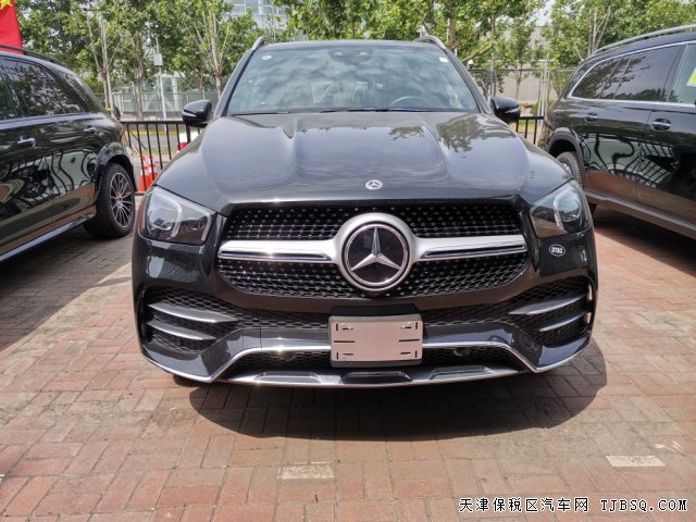 新款奔馳GLE350加版高配 港口現(xiàn)車國六全國上牌特惠價(jià)