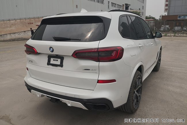 20款寶馬X5加規(guī)版 M運動包/大豪華包/環(huán)影現(xiàn)車81萬鉅惠