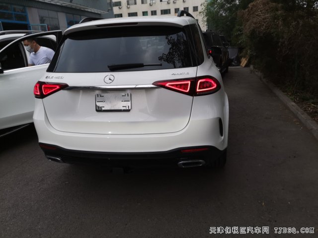 超值特價！奔馳GLE450 豪華配置：底升/抬顯/環(huán)影/柏林之聲音響，