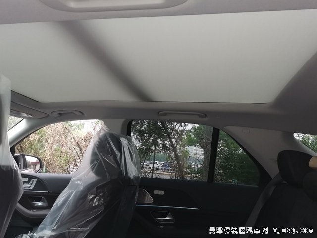超值特價！奔馳GLE450 豪華配置：底升/抬顯/環(huán)影/柏林之聲音響，
