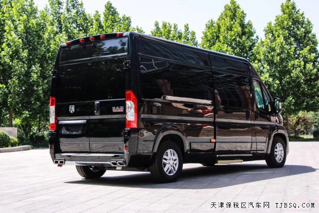 道奇公羊馬斯特，低調(diào)奢華商務(wù)范。 現(xiàn)車鉅惠中！