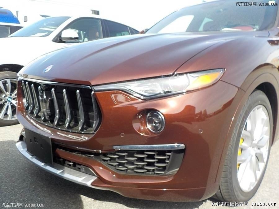 瑪莎拉蒂系列 Levante 19款 3.0T 350Hp 標(biāo)準(zhǔn)版僅售 78萬(wàn)