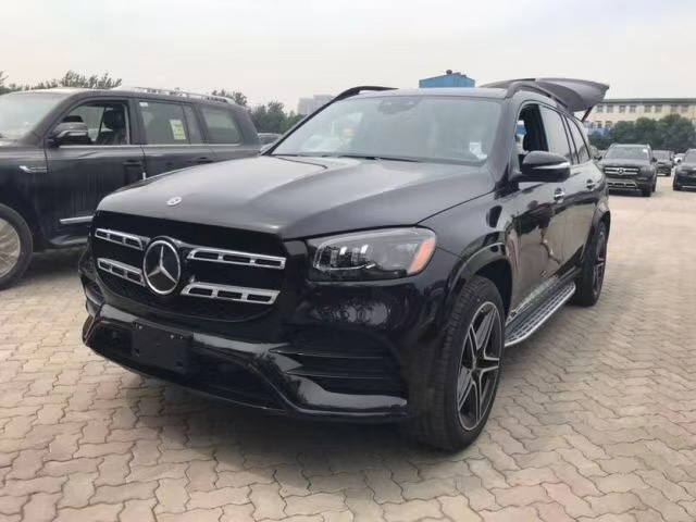 2020款奔馳GLS450加版 豪華包/運(yùn)動包限時特惠110萬