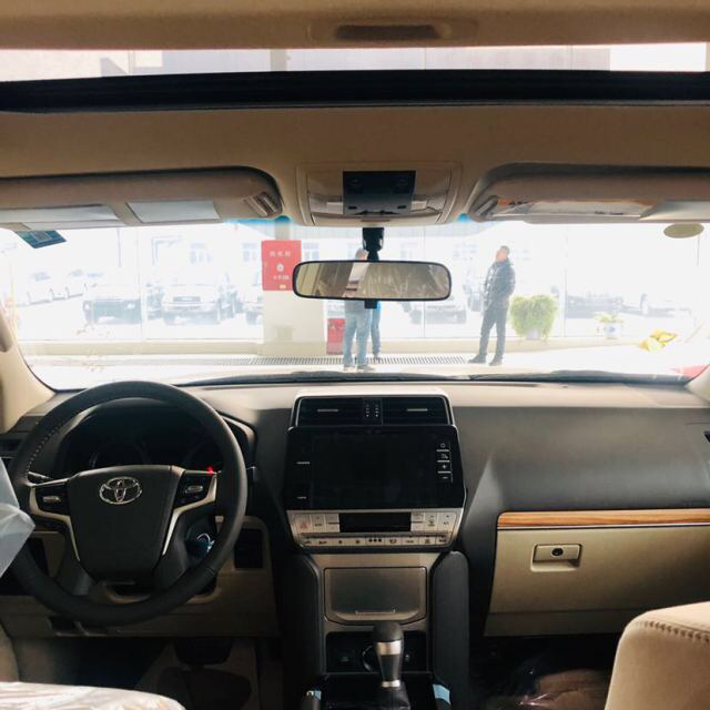 霸道2700 20款 VX 外掛 僅售52 現(xiàn)車手續(xù)全齊