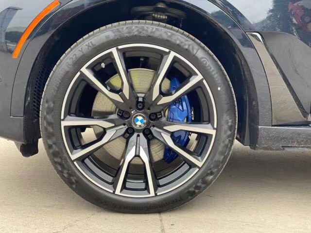 2019款寶馬X7加版豪華包/M運動包 現(xiàn)車港口最低價98萬
