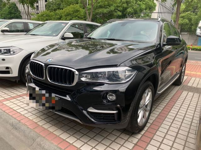 天津港中東版 寶馬X6 19款 3.0T 標(biāo)準(zhǔn) 僅售62萬5 現(xiàn)車手續(xù)齊