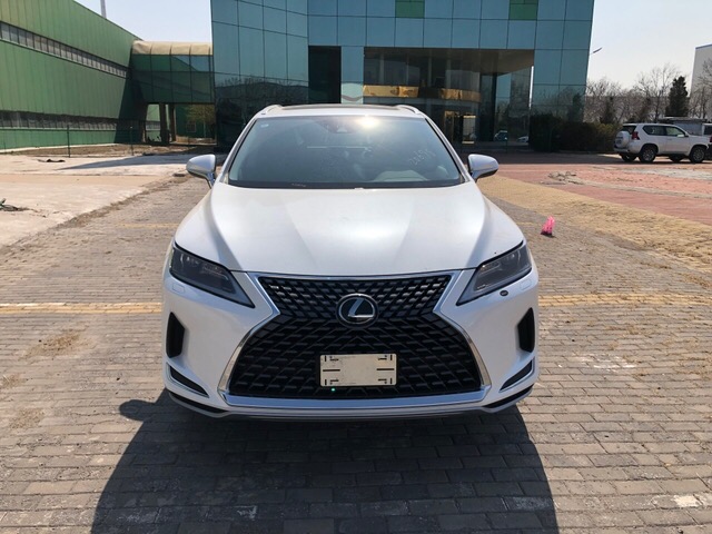 21款雷克薩斯RX350 3.5自然吸氣六缸港口現(xiàn)車特價66.5萬