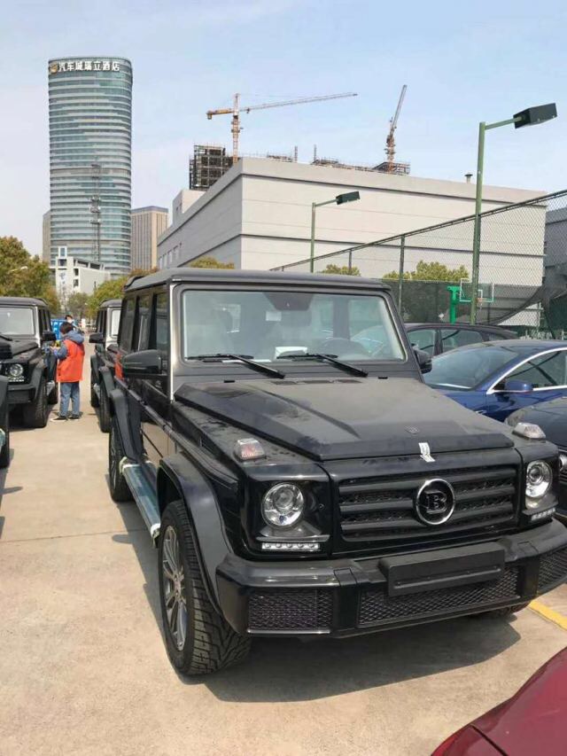 18款奔馳G350柴油版 原廠巴博斯套件港口現(xiàn)車鉅惠151萬