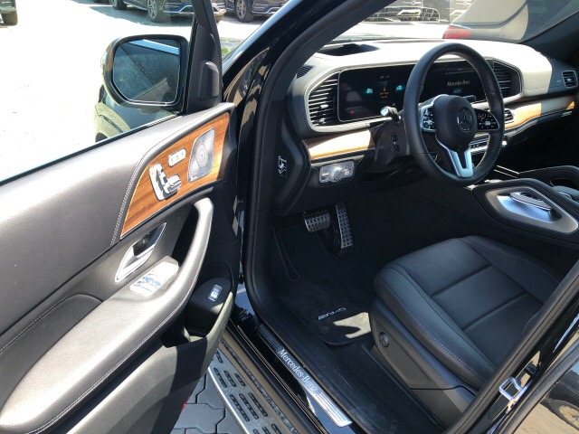 20款奔馳GLS450加版頂配 港口現(xiàn)車僅售127萬(wàn)