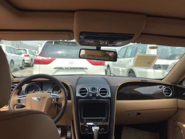 18ewY4.0T ۿڇޕr̓rH243f