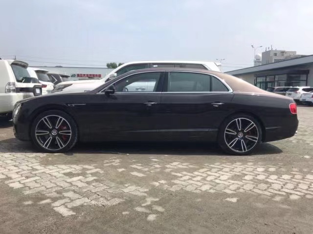 18ewY4.0T ۿڇޕr̓rH243f