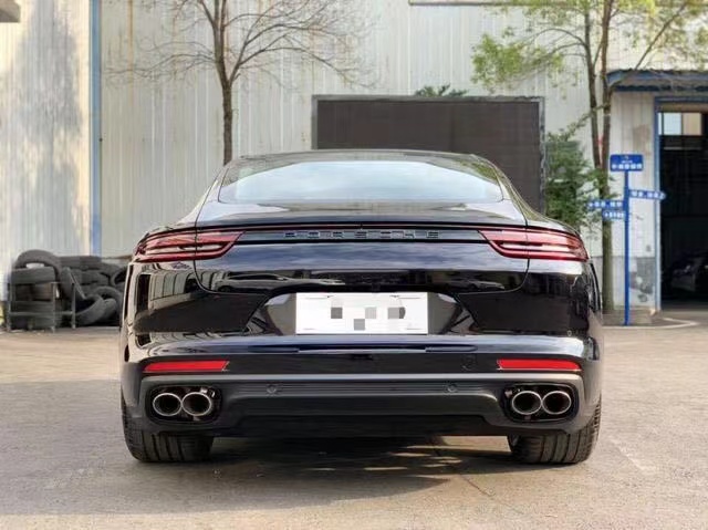 18款保時捷帕拉梅拉4S版 高配現(xiàn)車港口最后一臺僅售140萬